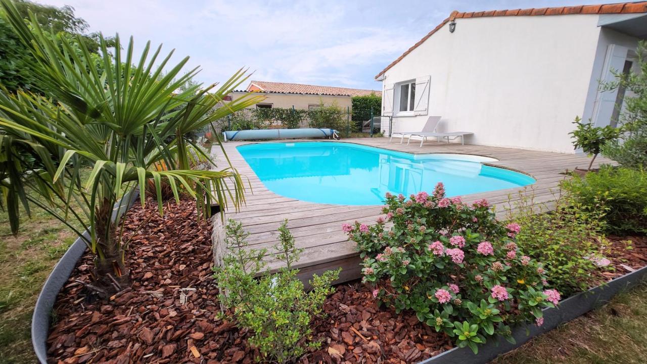 Gite Cosy Entre Bordeaux Et Lacanau Sainte-Helene  Exterior foto